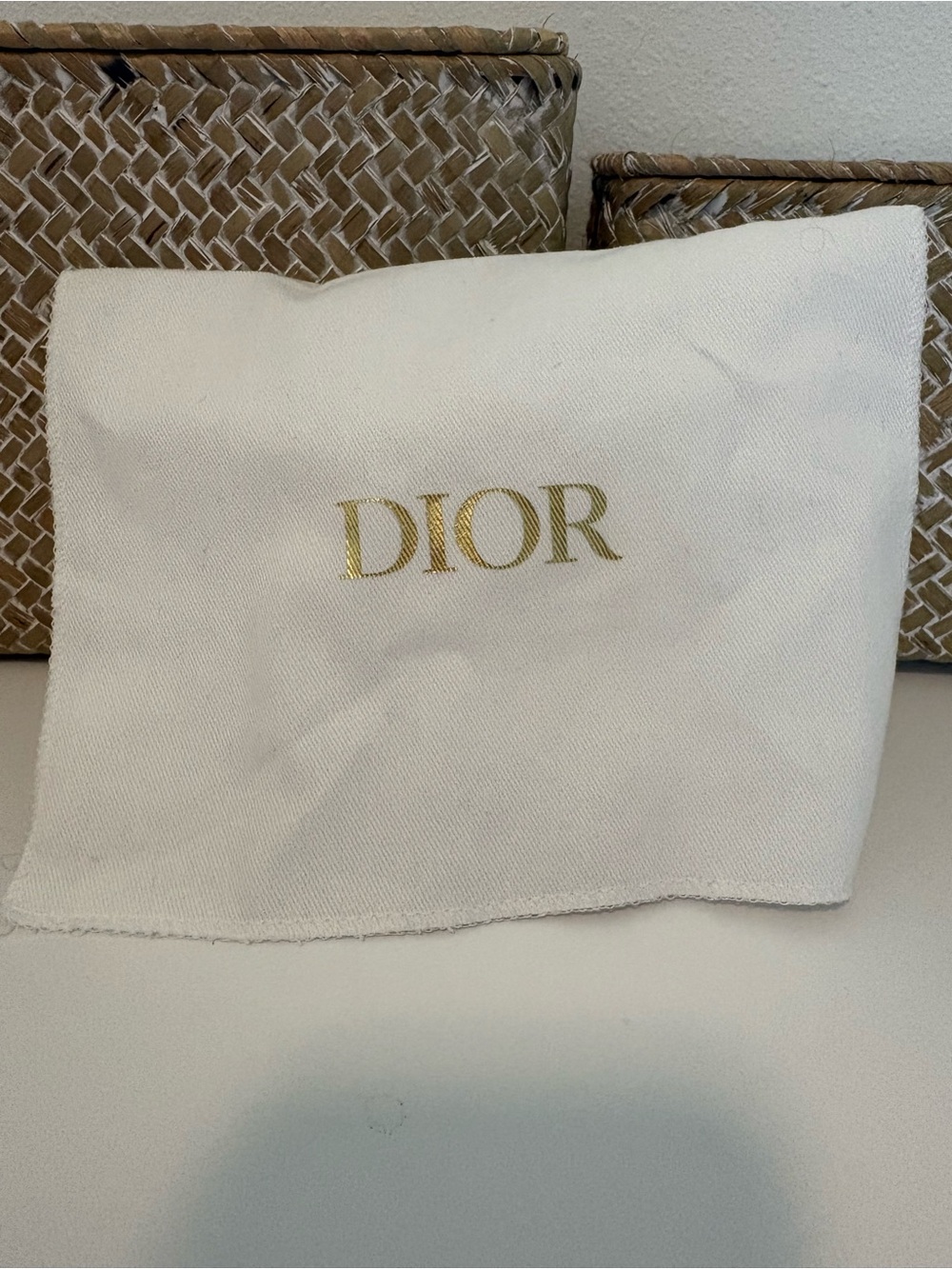 Dior Rose Quilted Leather Cosmetic Pouch with Gold Hardware - Picture 6 of 6